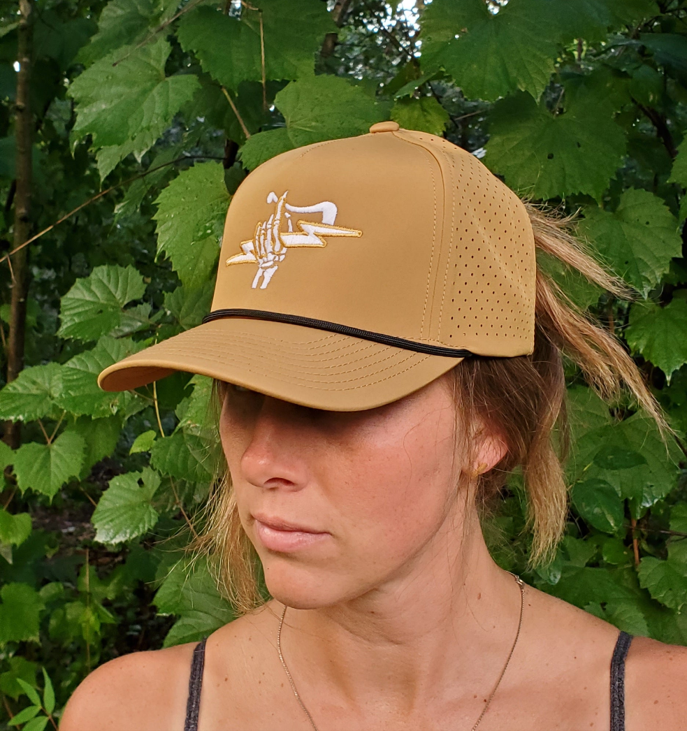 Fist of Lightning - Gold - Perfomance Snap Back Hat